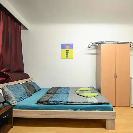 Apartment Berliner Platz 1 *